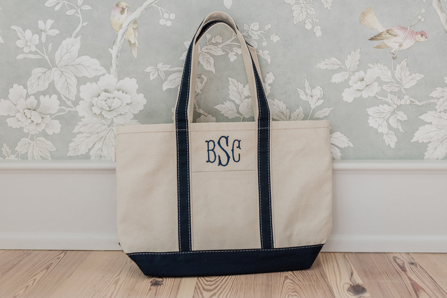 Classic Tote - Medium