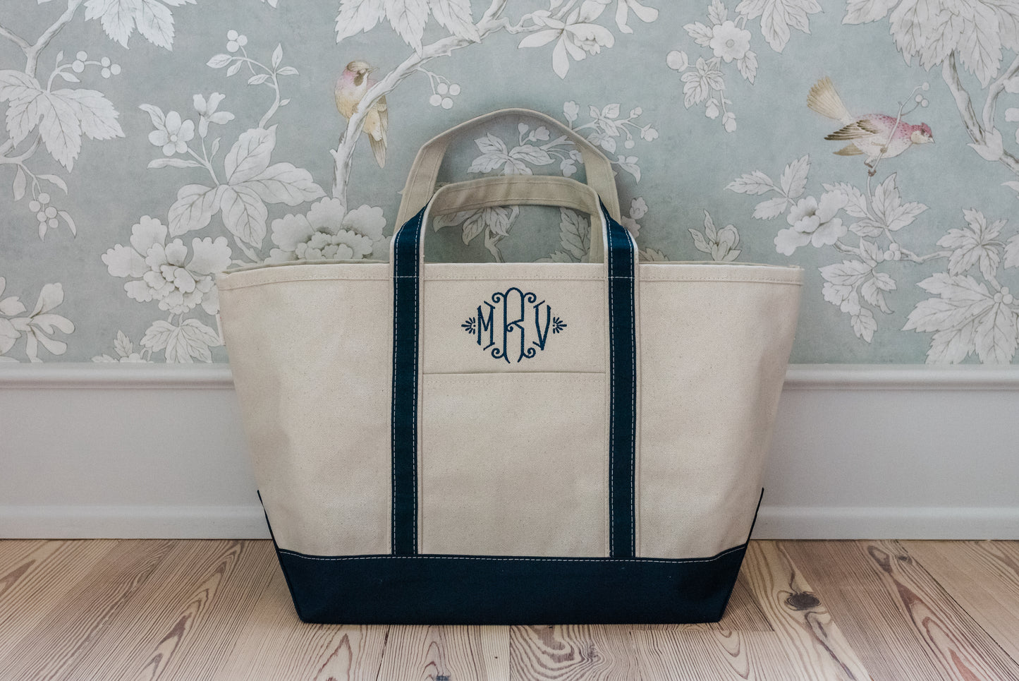 Classic Tote - Medium