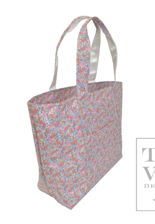 TRVL Jumbo Tote